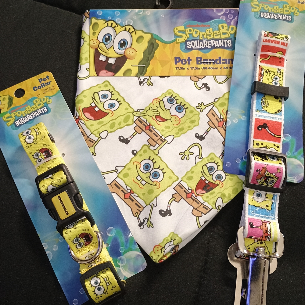 SpongeBob SquarePants Pet Collar and Bandana Set